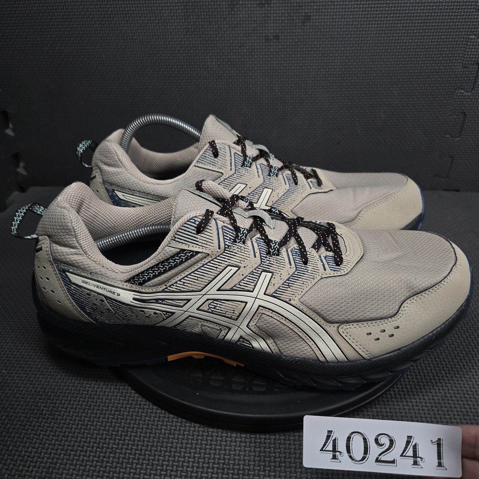 ASICS GEL-Venture 9 Shoes Mens Size 15 Beige Trail Running Sneakers 1011B488