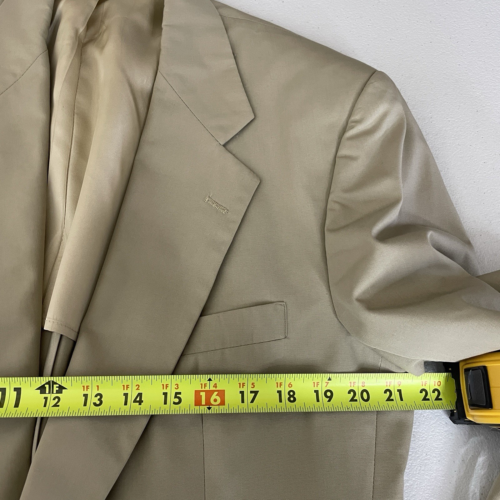 Haspel Blazer Jacket Mens 40R Beige Solid Wool Polyester Vintage USA Made