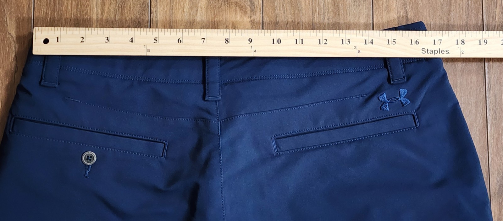 Under Armour Golf Shorts Men’s Sz 36/32 Casual Walking Hiking Golf Tennis