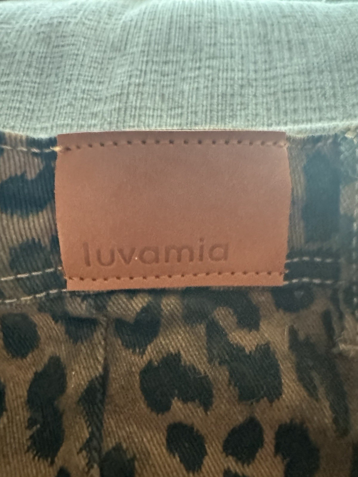 Luvamia Womens Leopard Print Denim Straight Jeans Stretch 5-Pocket Size M