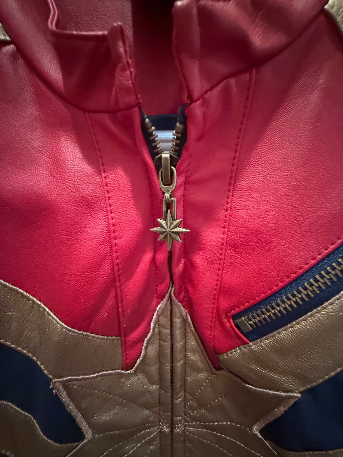 Captain Marvel Faux Leather Jacket Womens Small Superhero Avengers Cosplay
