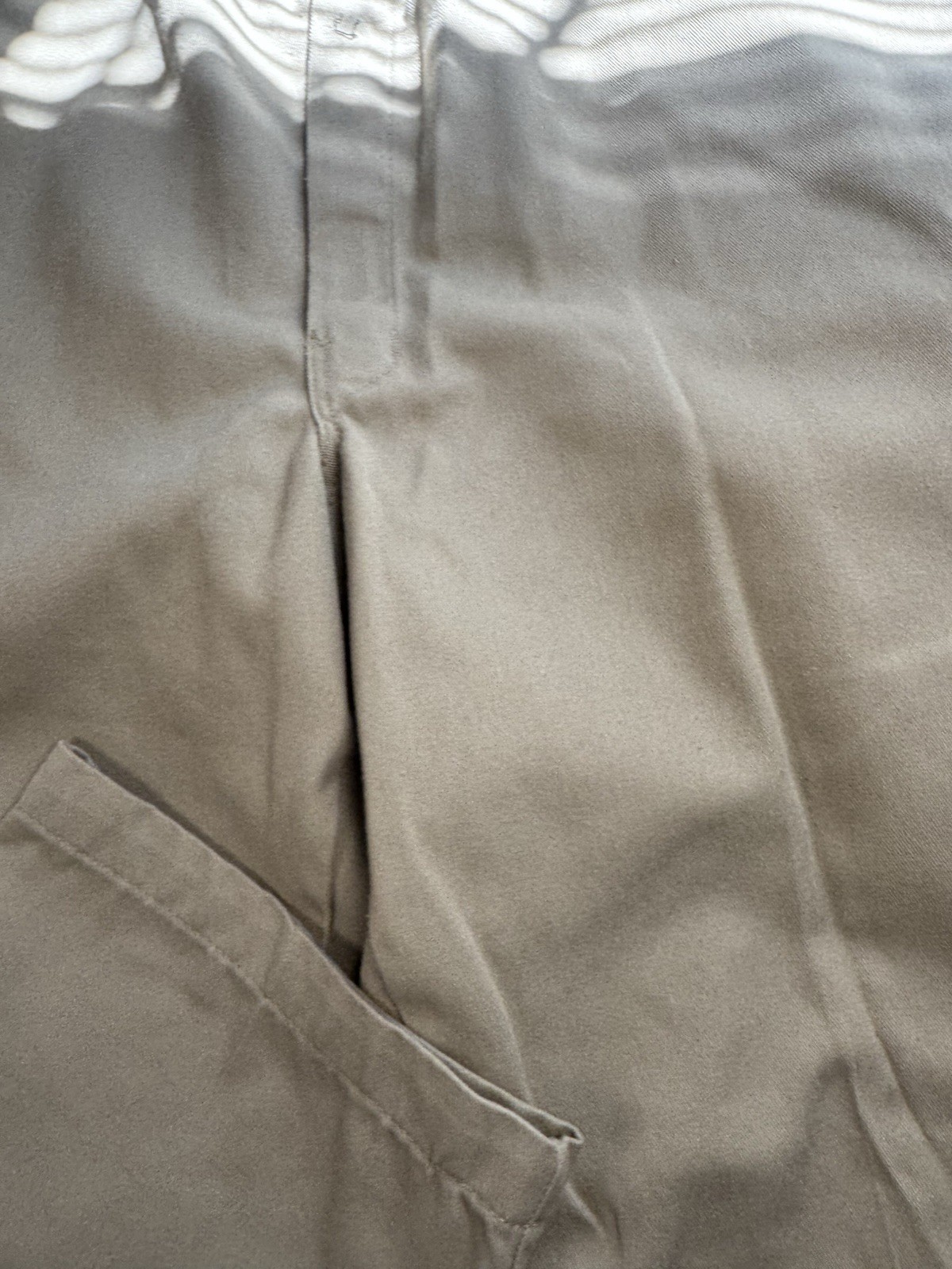 New Dickies 874 Original Fit Khaki Work Pants Men’s 42×30 Uniform Chinos Beige