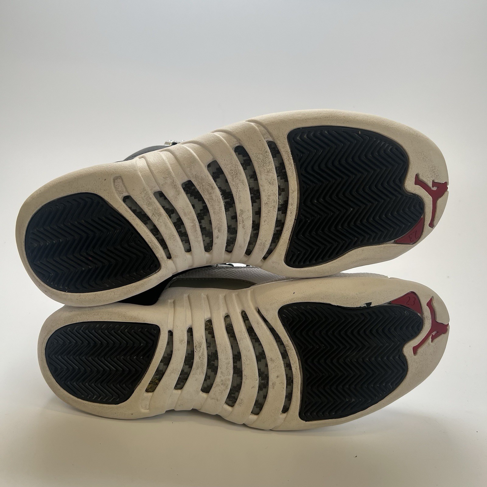 Size 8 – Air Jordan 12 Retro 2012 Playoff