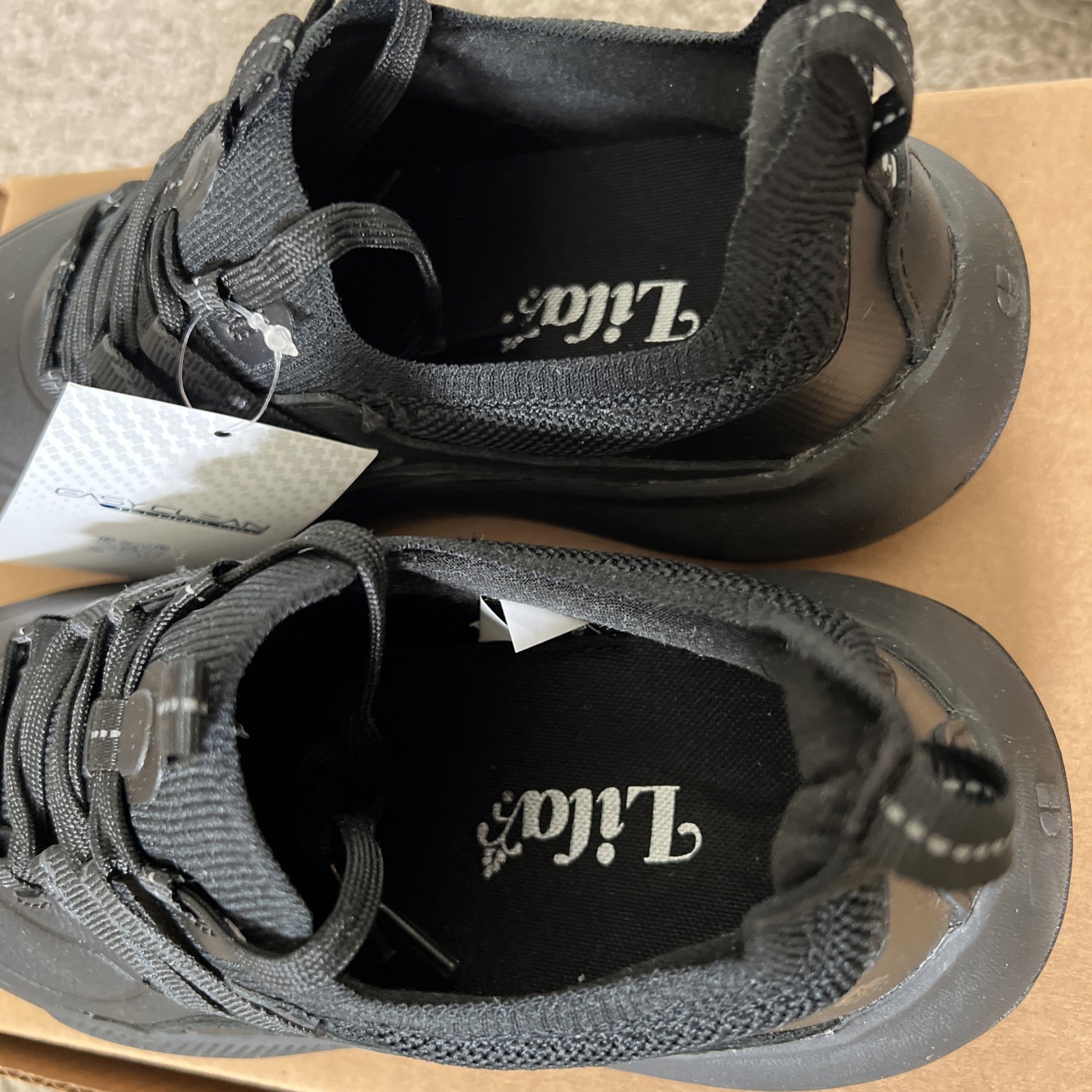 Shoes For Crews Easy Clean Technology Sneakers Woman Size 9