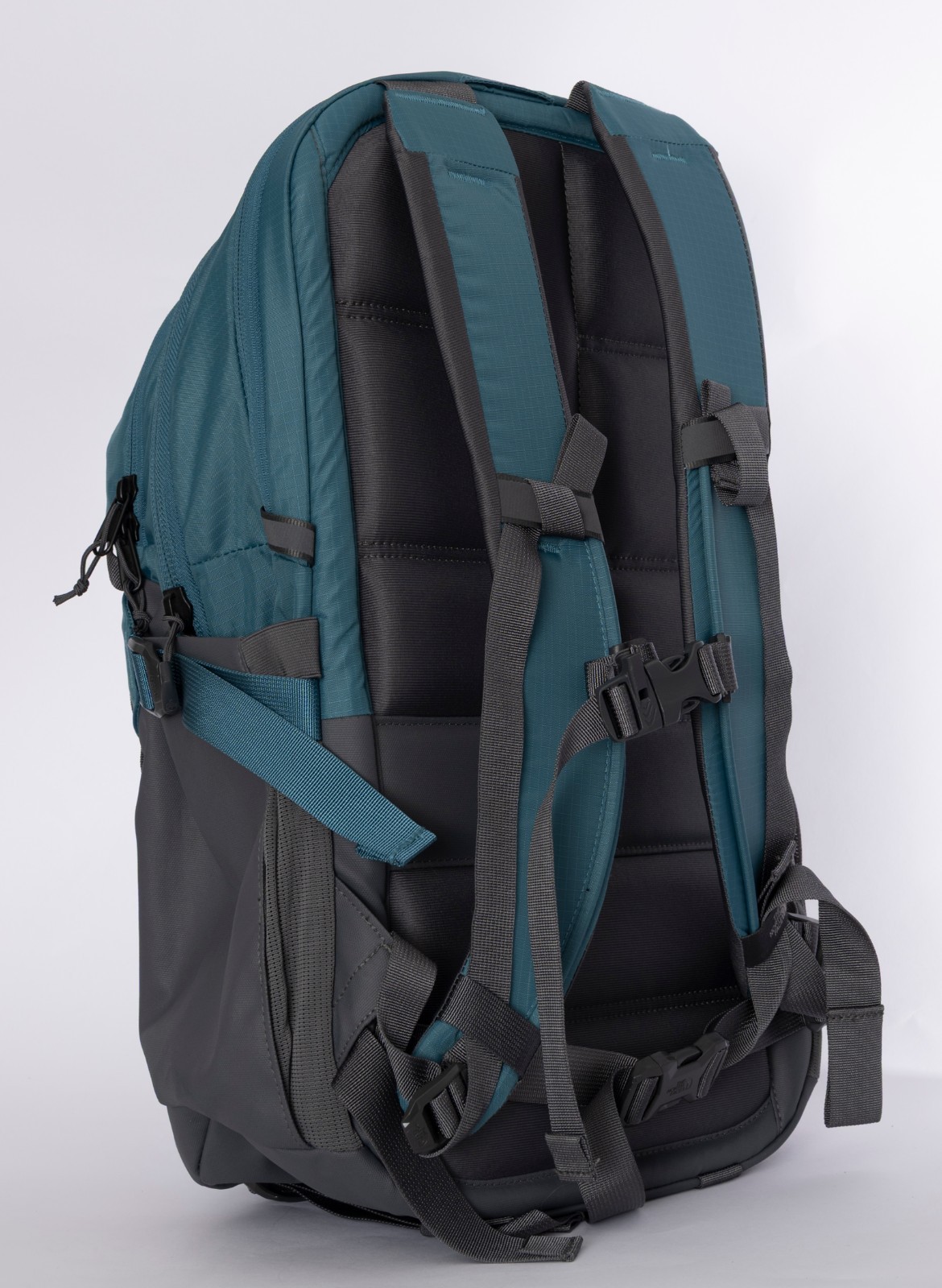 The North Face Recon Backpack Space Anthracite One Size NF0A52SHE30 NWT