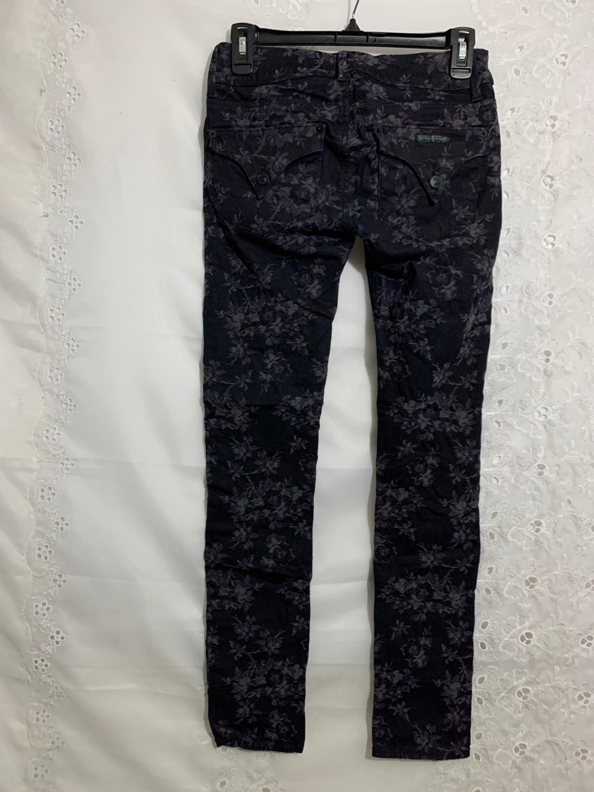Hudson Black Purple Floral Collin Midrise Skinny Jeans Size 25 EUC 30″ inseam