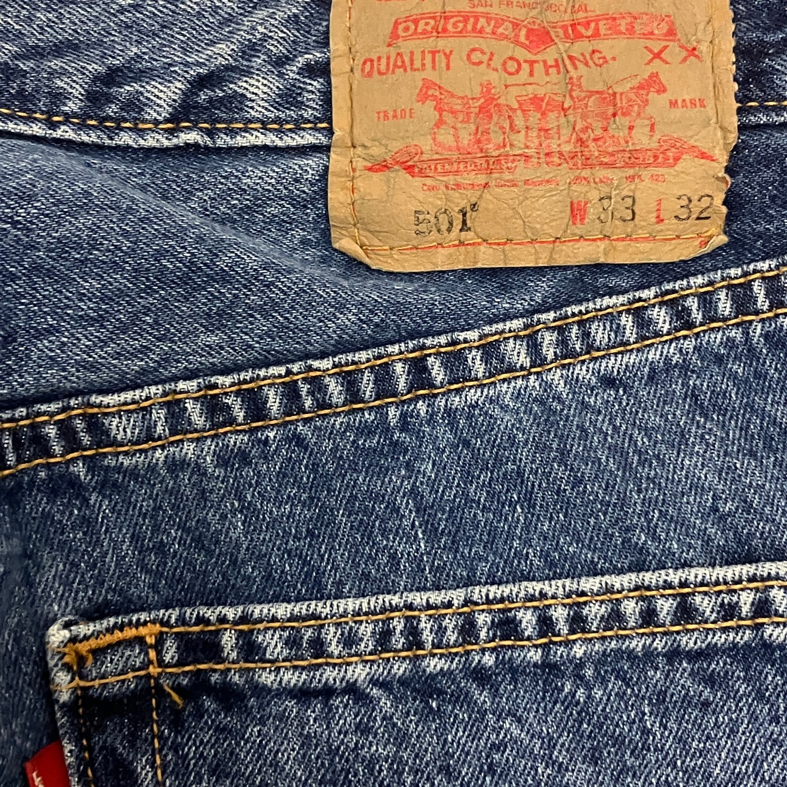 Vintage 2003 Levi’s 501 Jeans W31 L28 Blue Denim Straight Leg Button Fly