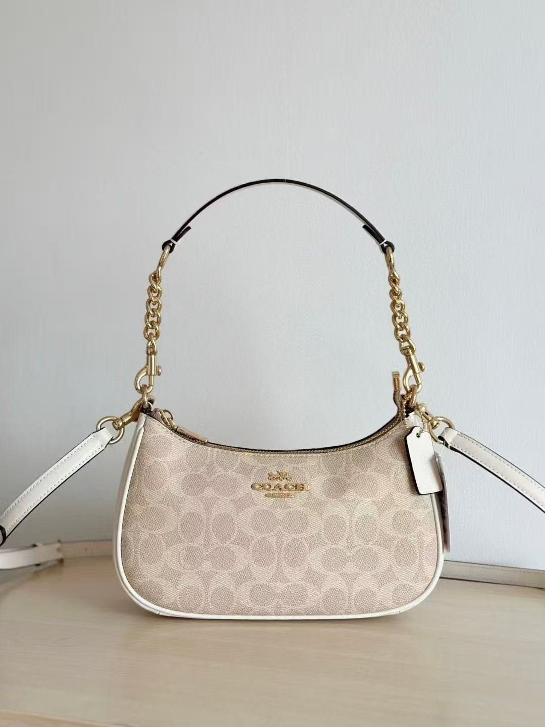 NWT COACH CV933 Teri Shoulder Bag In Signature Canvas Gold/Sand/Chalk