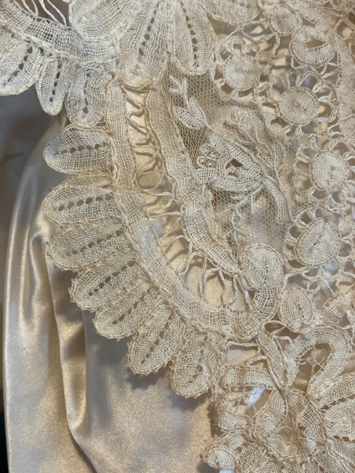 Antique Victorian Edwardian c 1900 Ivory Satin Handmade Wedding Dress w/ Lace