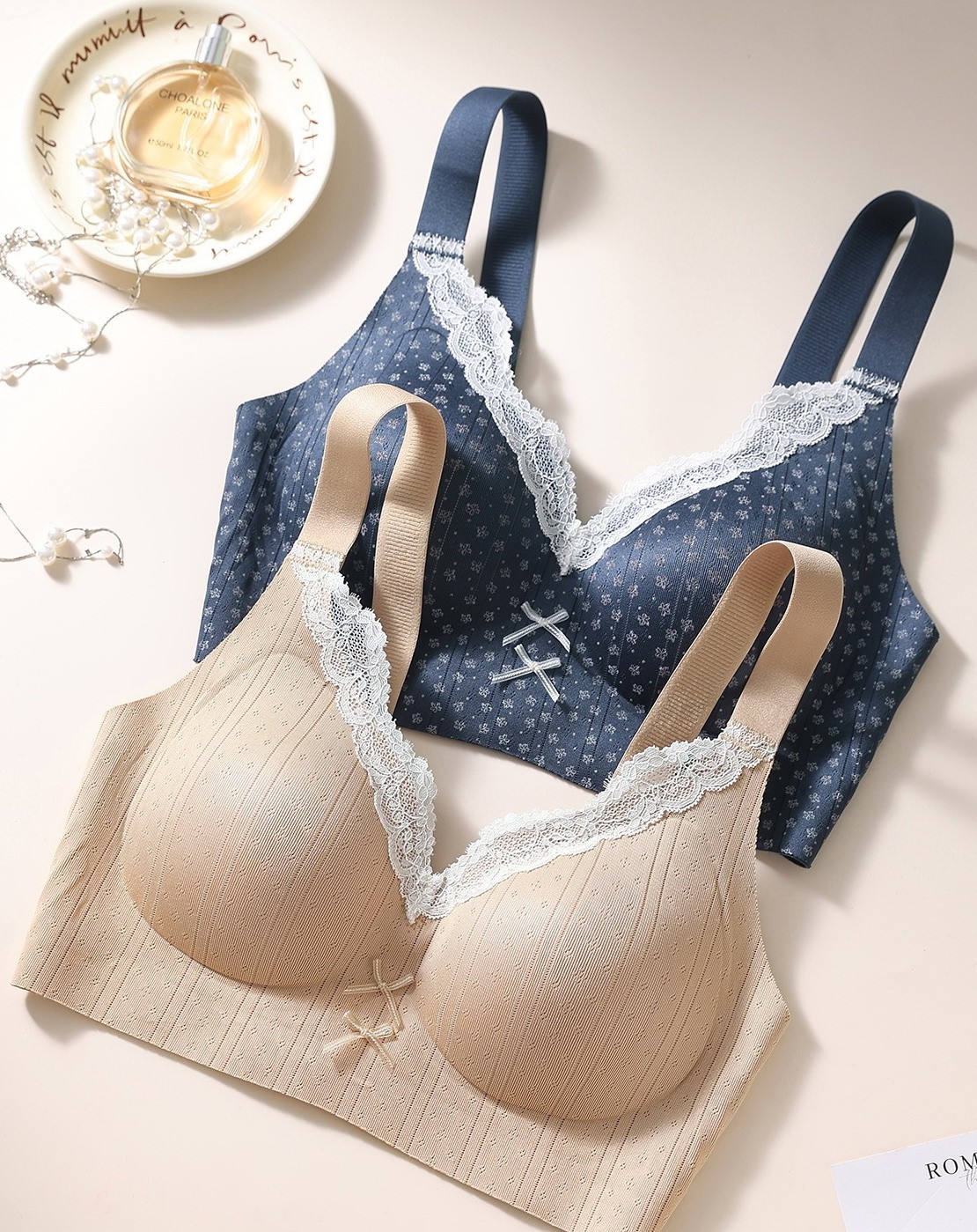 Women Bras 3/4 Cup seamless Wireless Thin push up Plus size Underwear 22091