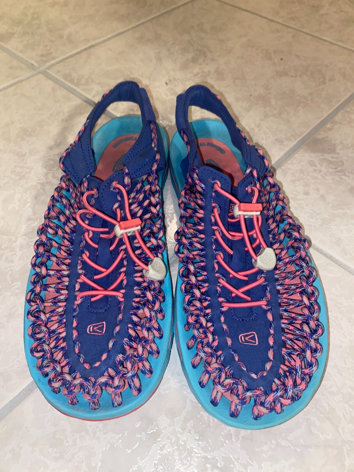 KEEN Women’s UNEEK Round Cord Sandals – True Blue/ Pink Sz 10 US