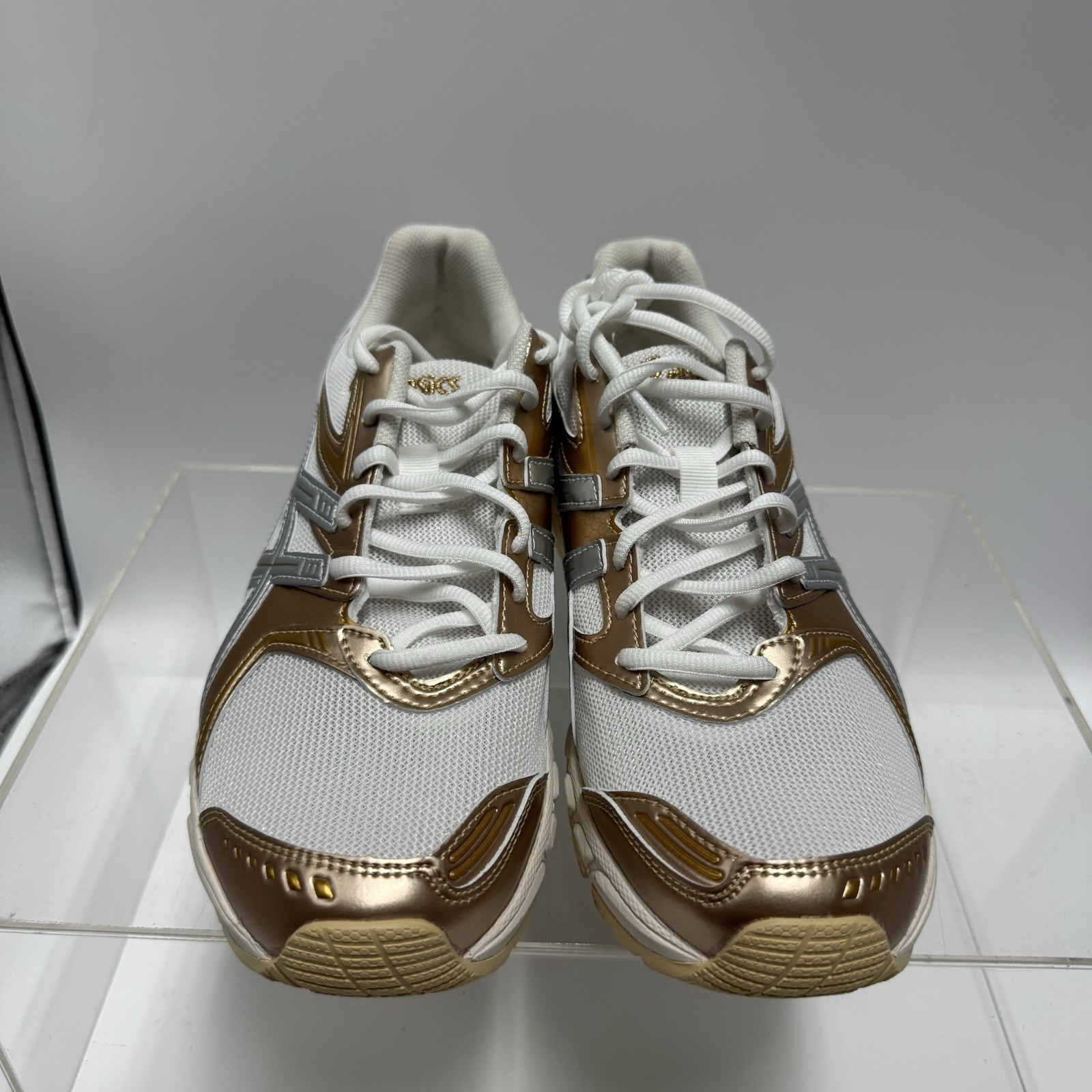 Brand New Asics Gel-DS Trainer 14 1203B102-100 White Silver Gold Men Size 8.5