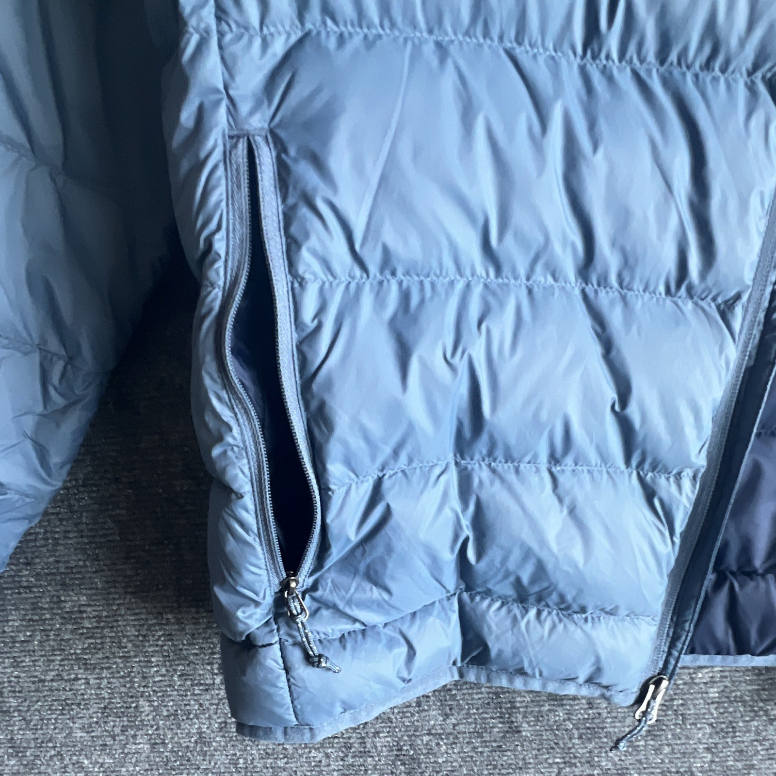 Eddie Bauer Men’s Blue Down Puffer Jacket M Full Zip Stand-Up Collar Pockets