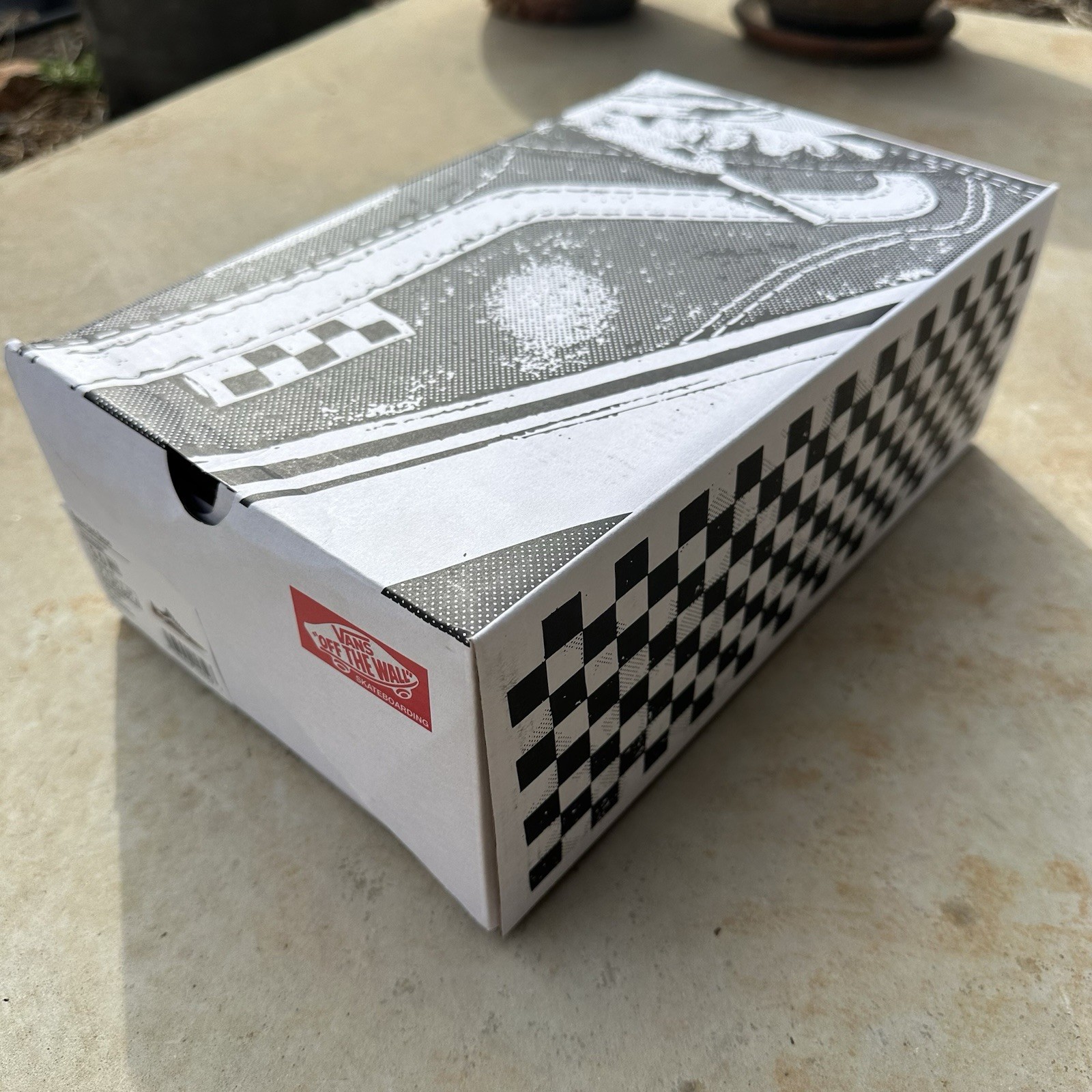 VANS Skate Old Skoo, Trasher Black/Multi – VN0005W0BML SIZE 9 W/BOX NOS