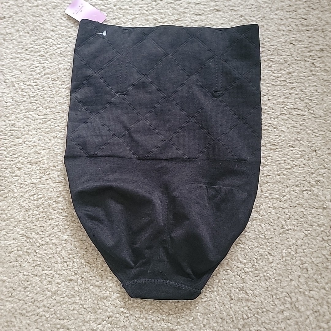 I Love Sia Black Shapewear Size Medium 92% Nylon + 8% Spandex
