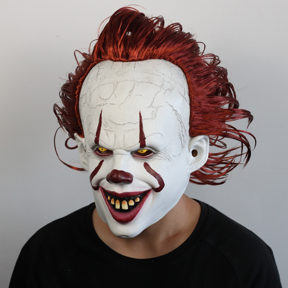 LED Pennywise Clown Mask Stephen King’s It Chapter Two Masque Movie Cosplay Mask