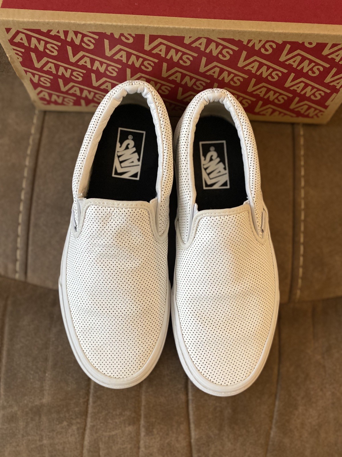 Vans Classic Slip-On Perforated White Leather W Sz9 M Sz 7.5