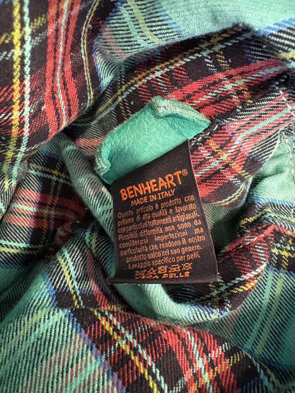 Benheart Sissi Green Italian Leather Purse Buffalo Plaid Lining 2