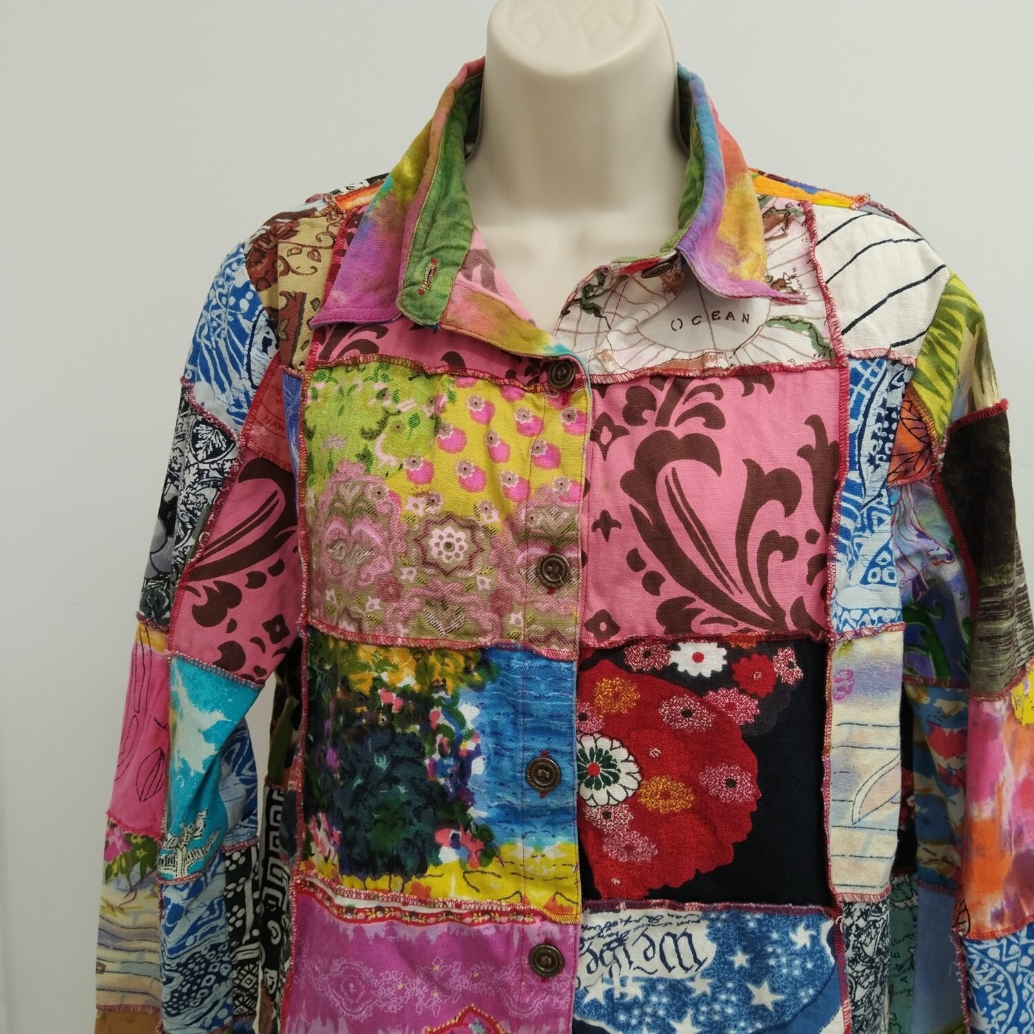 Gandy Couture Womens Top Shirt Jacket Medium Red Colorfull Design Long Sleeve