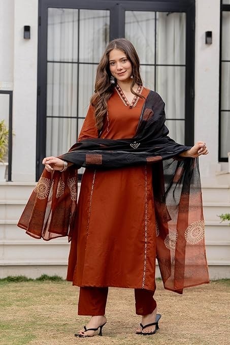 Pakistani Women Floral Printed Pure Cotton Straight Kurta with Palazzos Dupatta