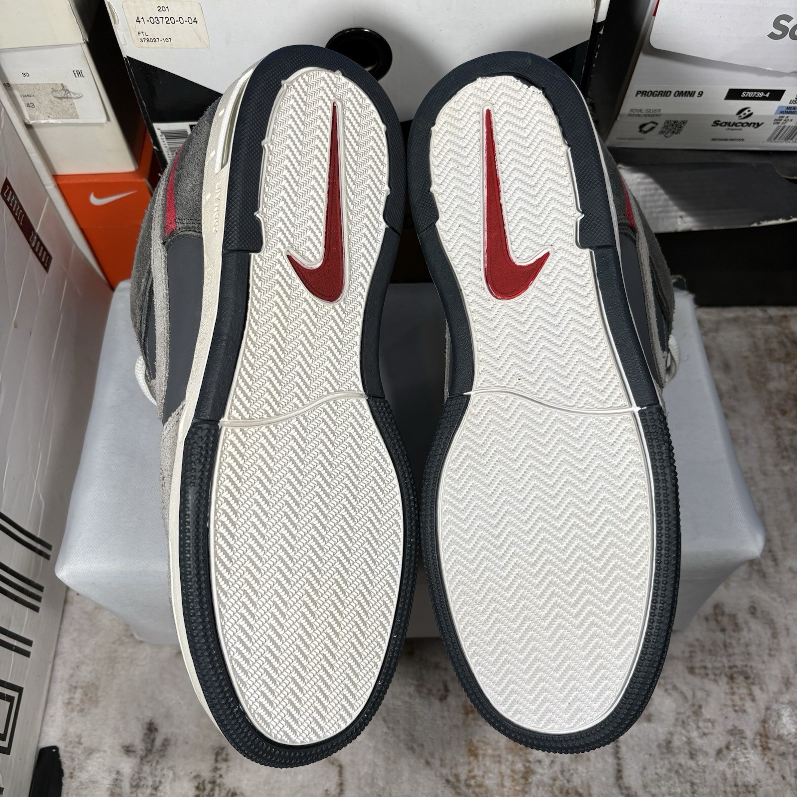 Size 9 – Nike 6.0 Zoom Oncore 2 Charcoal Red Skateboarding Shoes