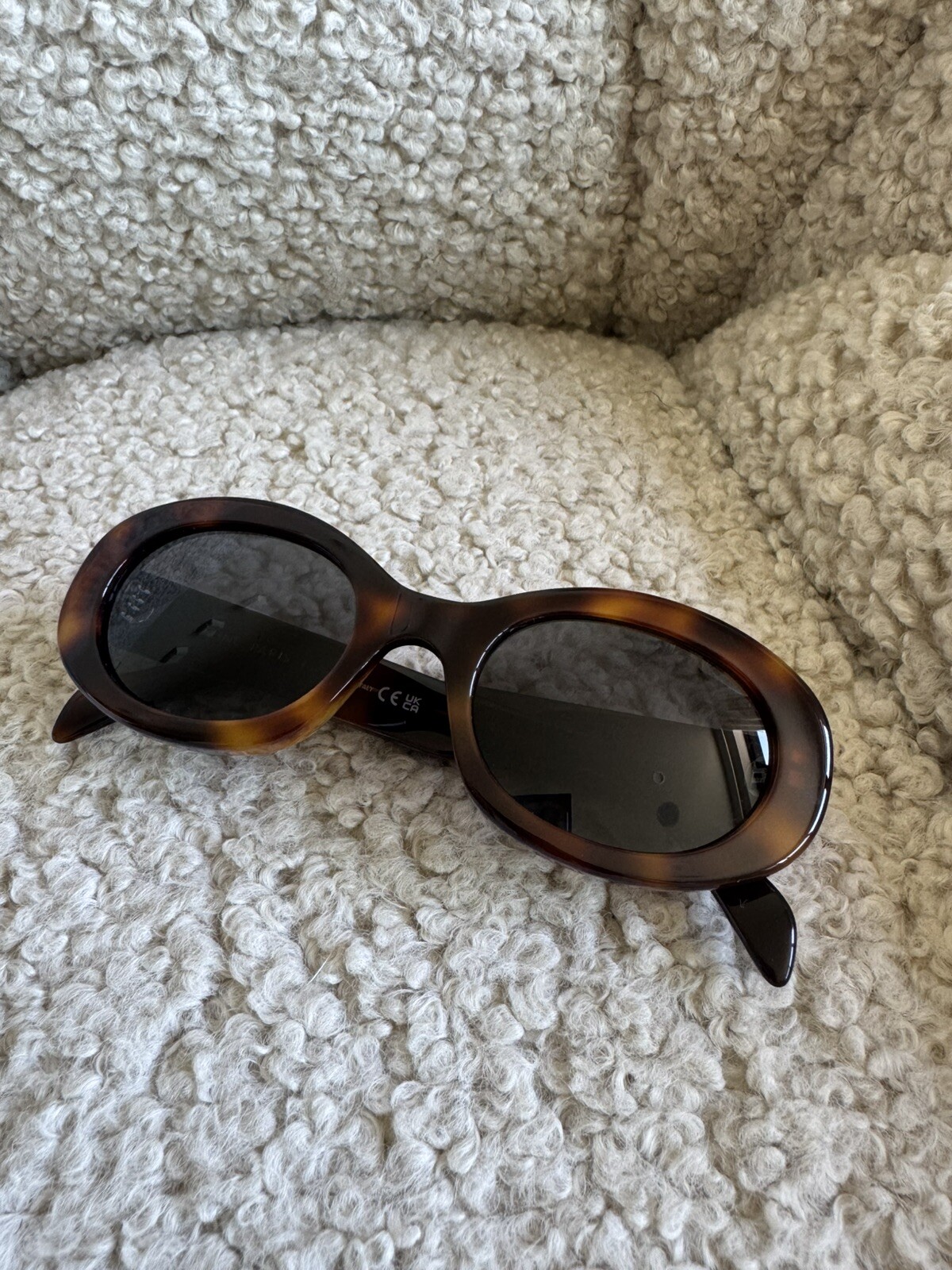 Celine CL40194U Triomphe Oval Women’s Sunglasses in Blond Havana 52-22-145