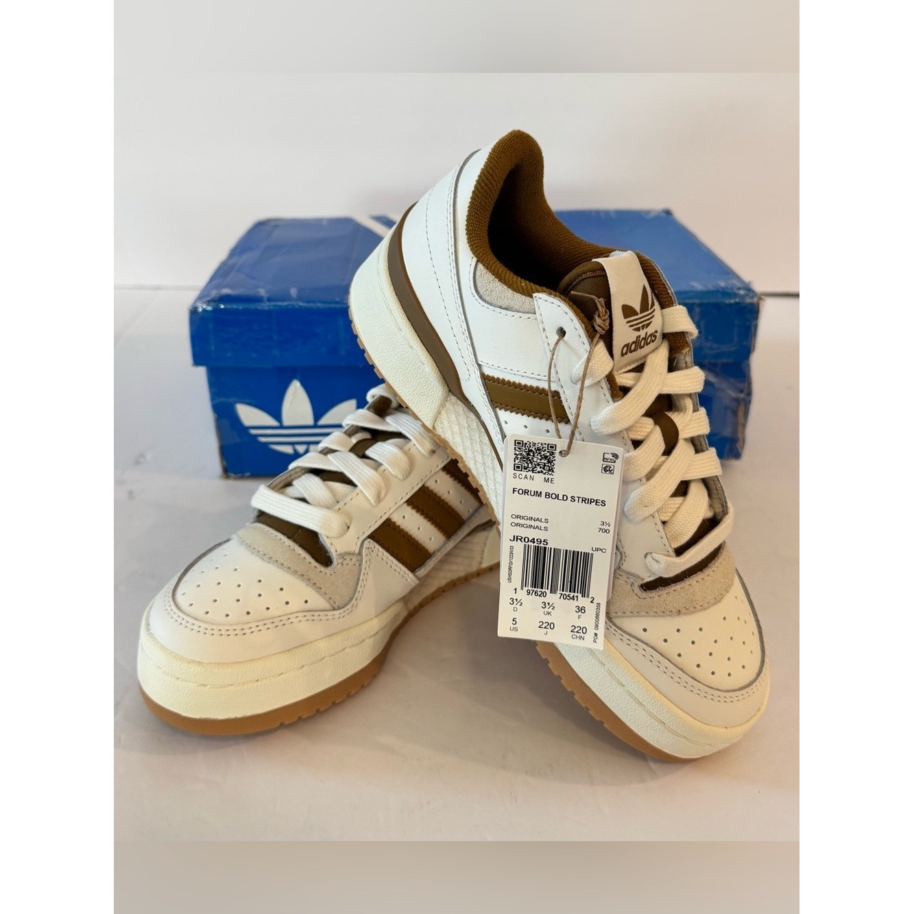 Adidas Forum Bold Stripes Women’s Shoes in the Cloud White/Bronze Strata- sz 5