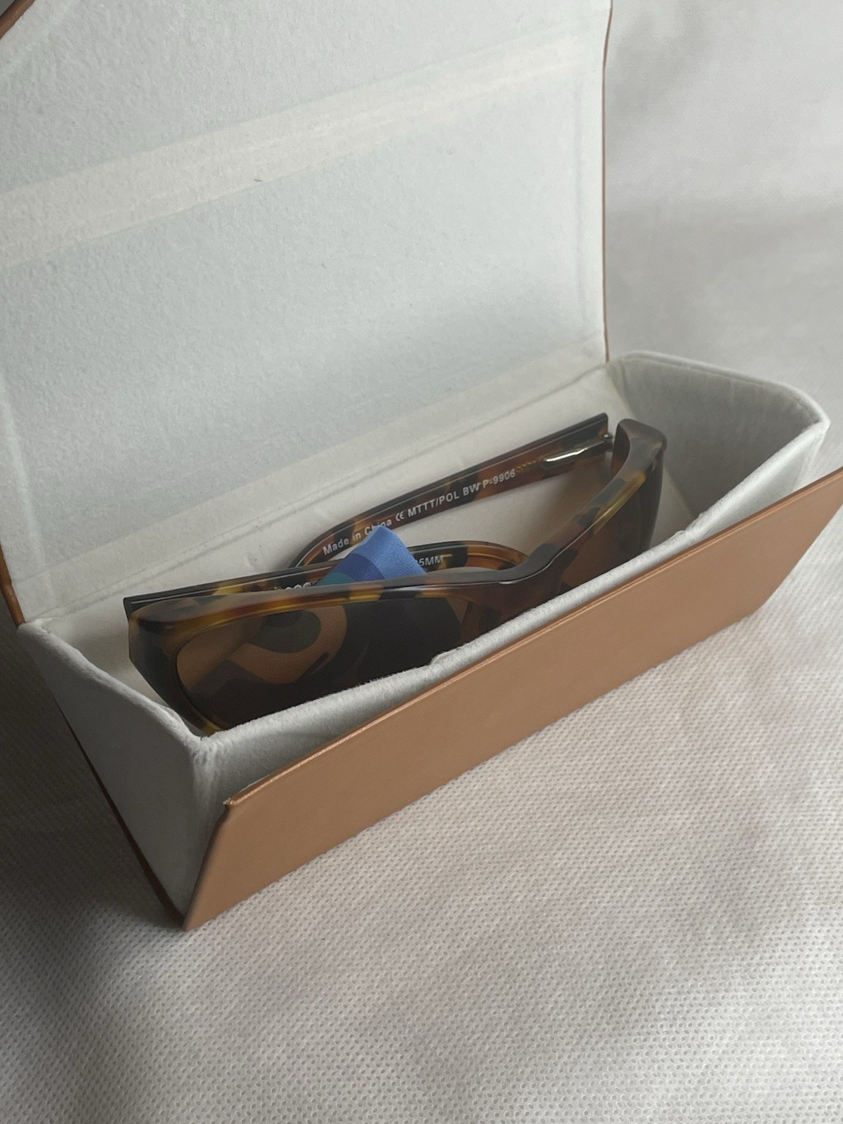 VTG Torque Hand Made Polarized Sunglasses Tortoise Wrap Brown Lens P-9906 125mm