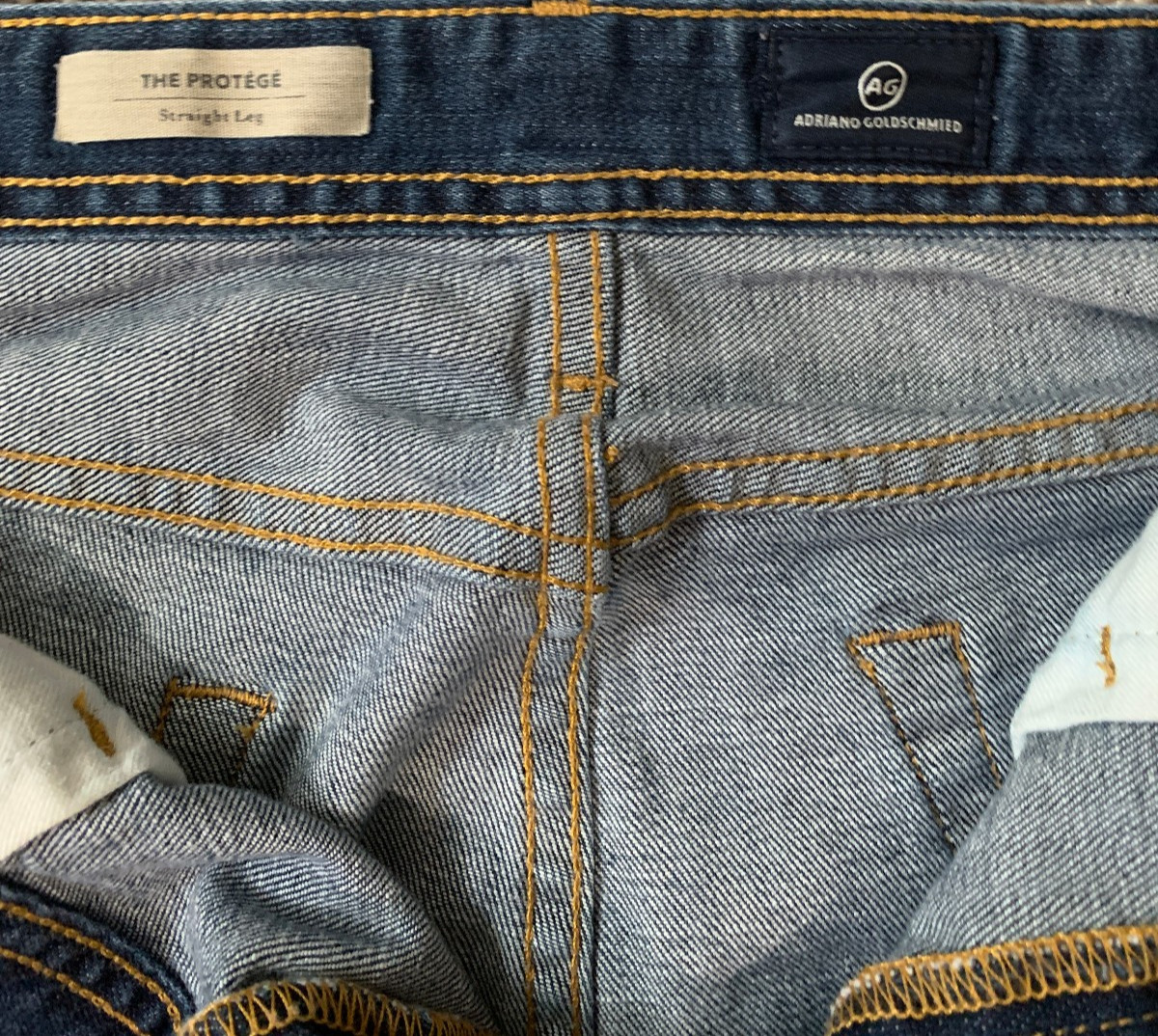 AG Adriano Goldschmied The Protégé Jeans Mens 36×32 Whiskering Med Wash Made USA