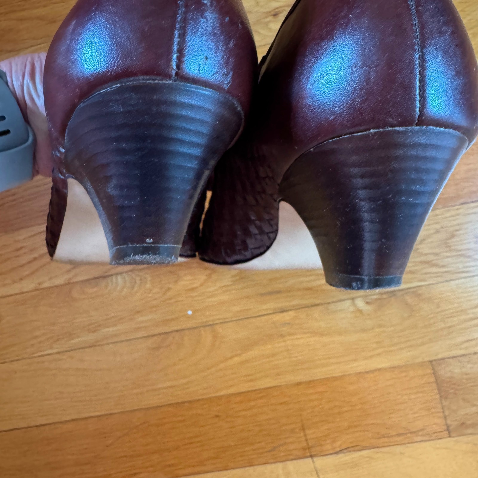 Vintage Leather Craft Leah Brown Woven Leather Pumps Heels Size 9 Made In Brazil