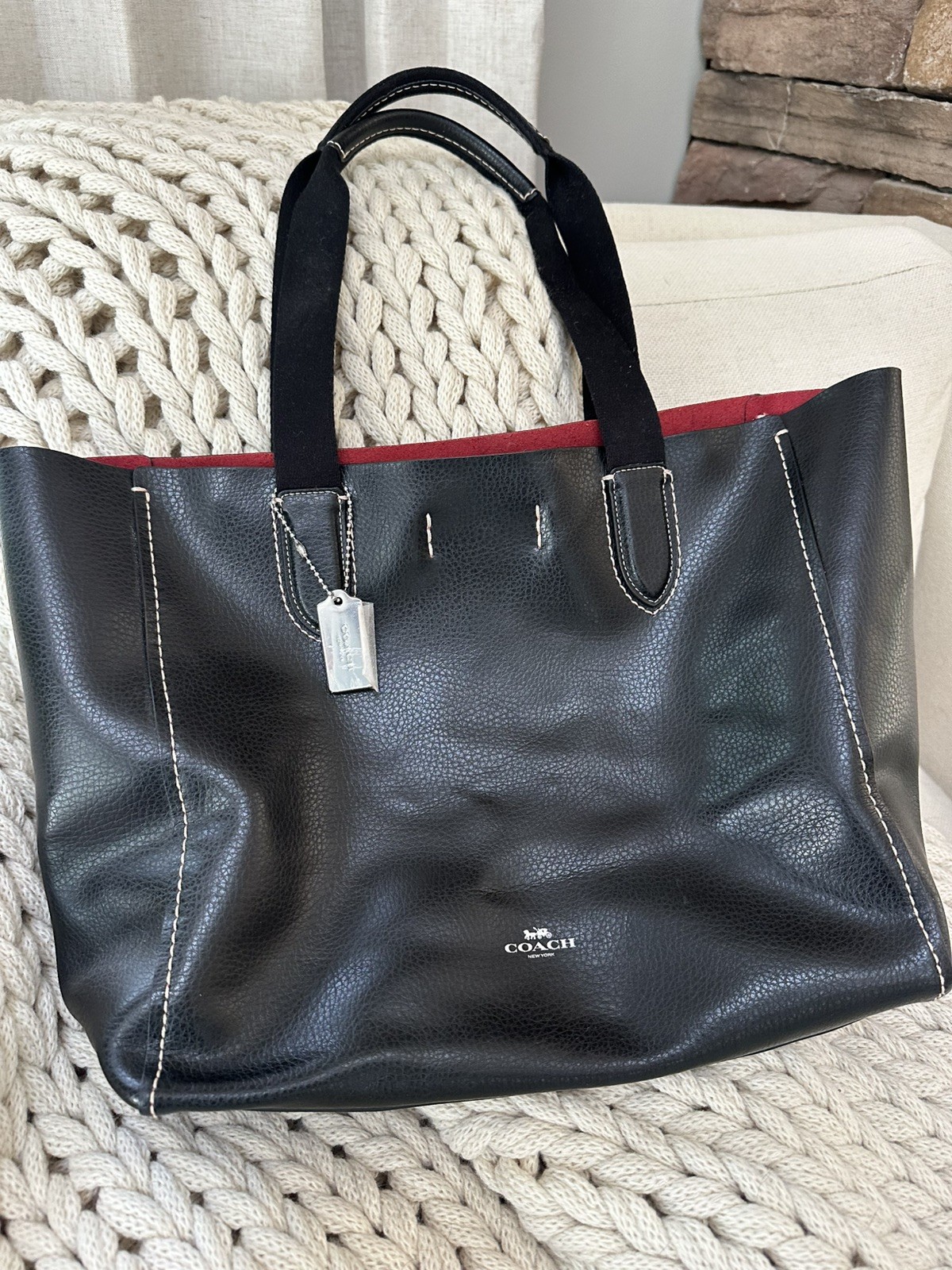 Authentic COACH Derby Tote in Black Pebbled Leather – Oxblood Red