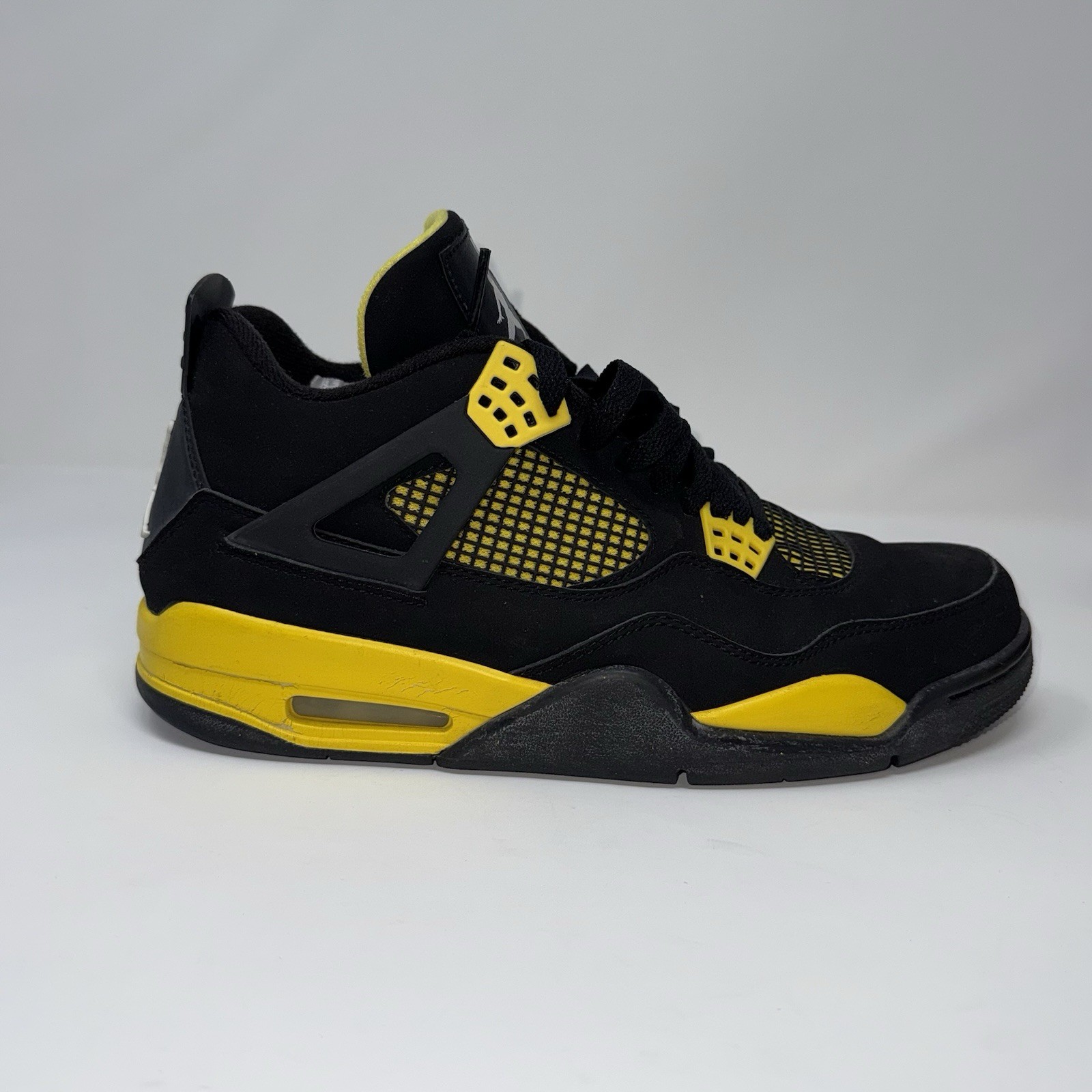 Nike Air Jordan 4 Retro Thunder Men’s Size 10.5 Black Yellow