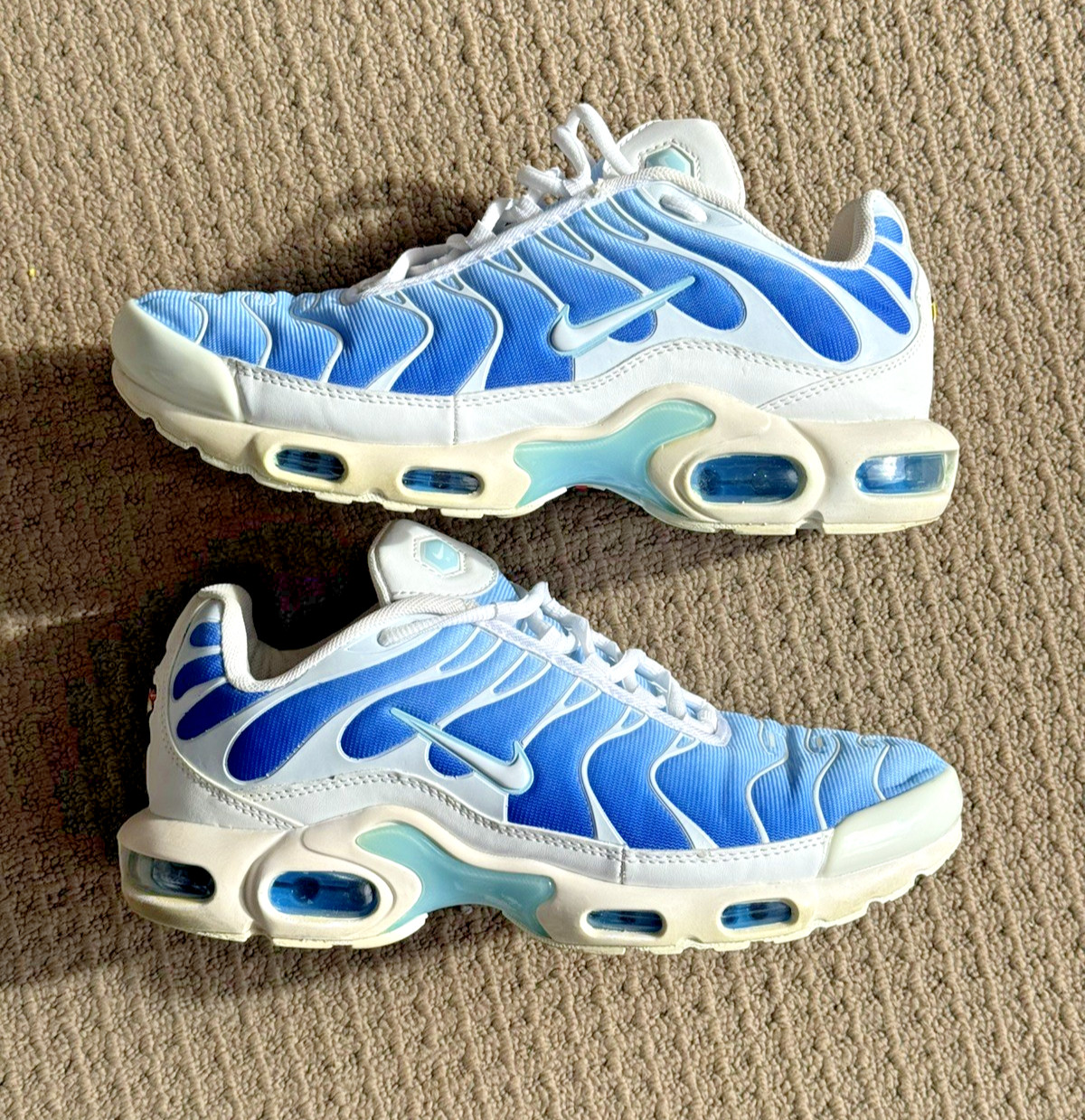 Nike Air Max Plus TN Battle Blue Sky Blue Mens Size 9.5 UK8.5 (852630-411)