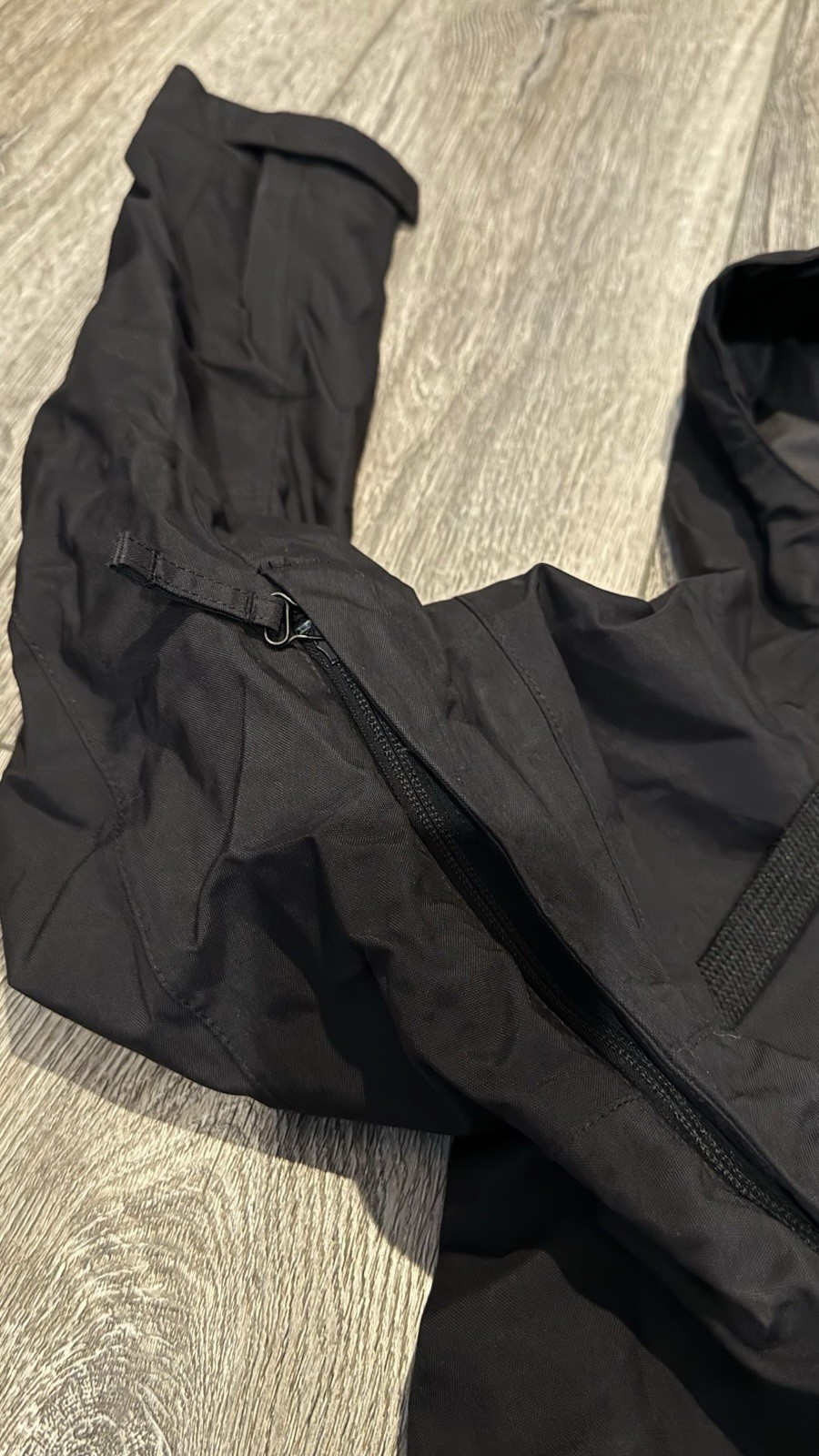 The North Face Women’s Black Hooded Anorak Jacket M