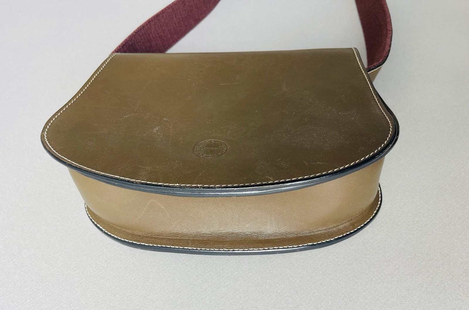 HOLLAND & HOLLAND Women’s Field-Shoulder-Cartridge Bag, Bronze/Absinthe Leather