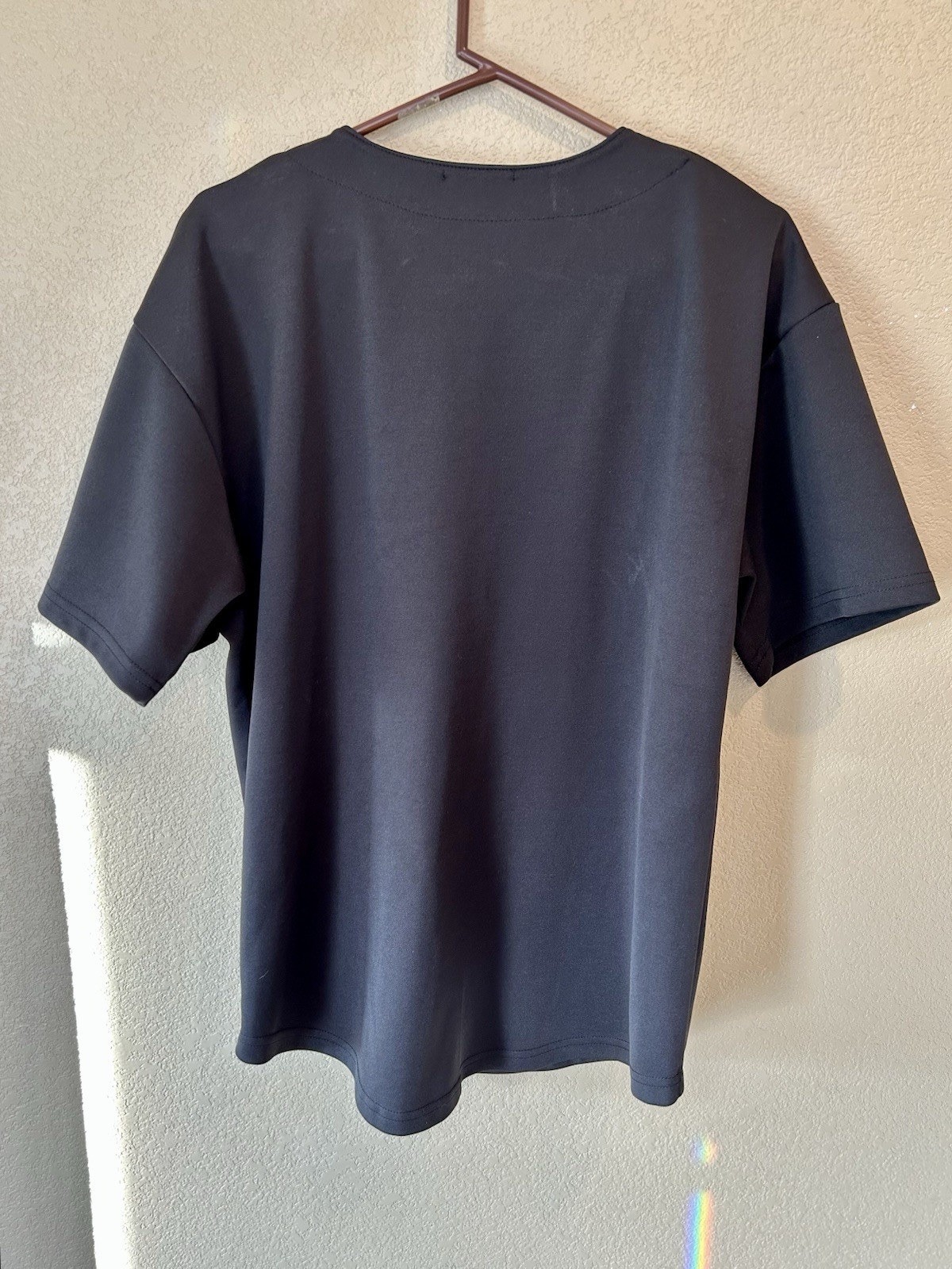 Hat and Beyond Men’s Size L Band Collar Button-Up Shirt Black Red Trim