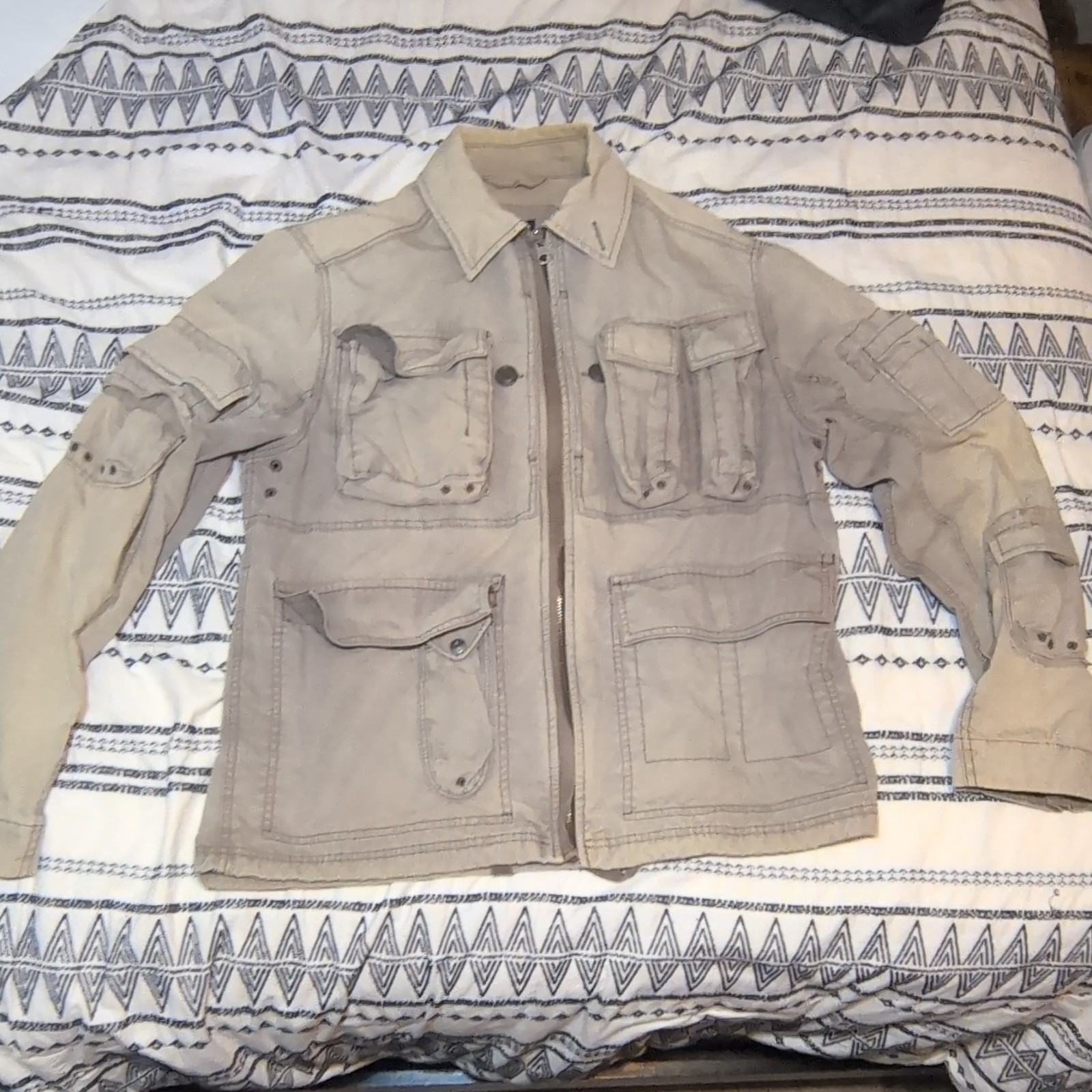 GAP Men’s Vintag Jacket Full Zip Multiple Pockets, Photographer Style Size M