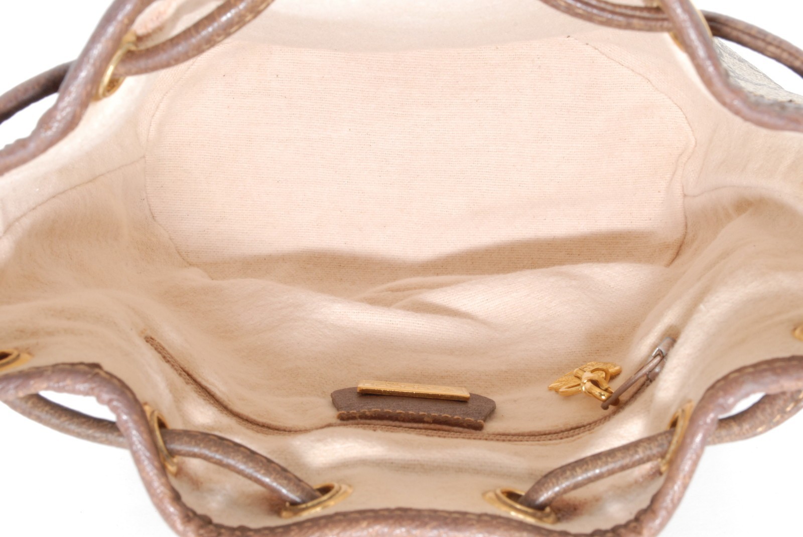 Gucci GG Supreme Drawstring Bucket Shoulder Bag PVC Leather Brown Vintage