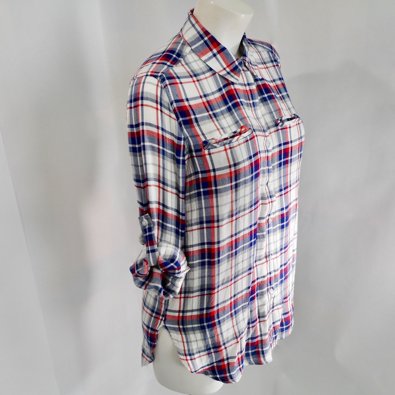 Supply & Demand Shirt Womens Medium Red Blue Plaid Button Up Long Sleeve Western