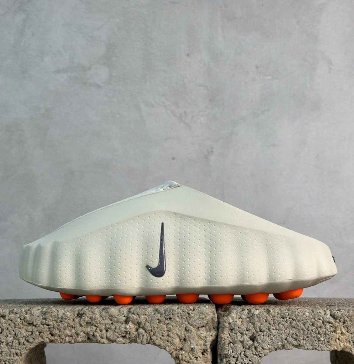 Nike Mind 001 Slides NEW – All Sizes With Box
