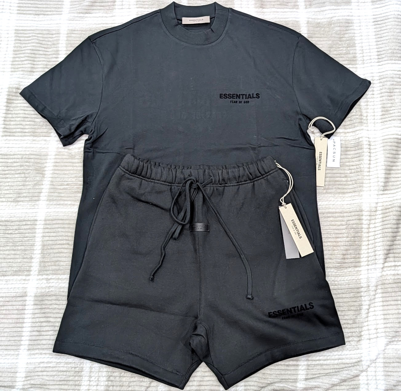 Fear of God Essentials ‘Stretch Limo’ Oversized Loose Tee & Short L Size Set