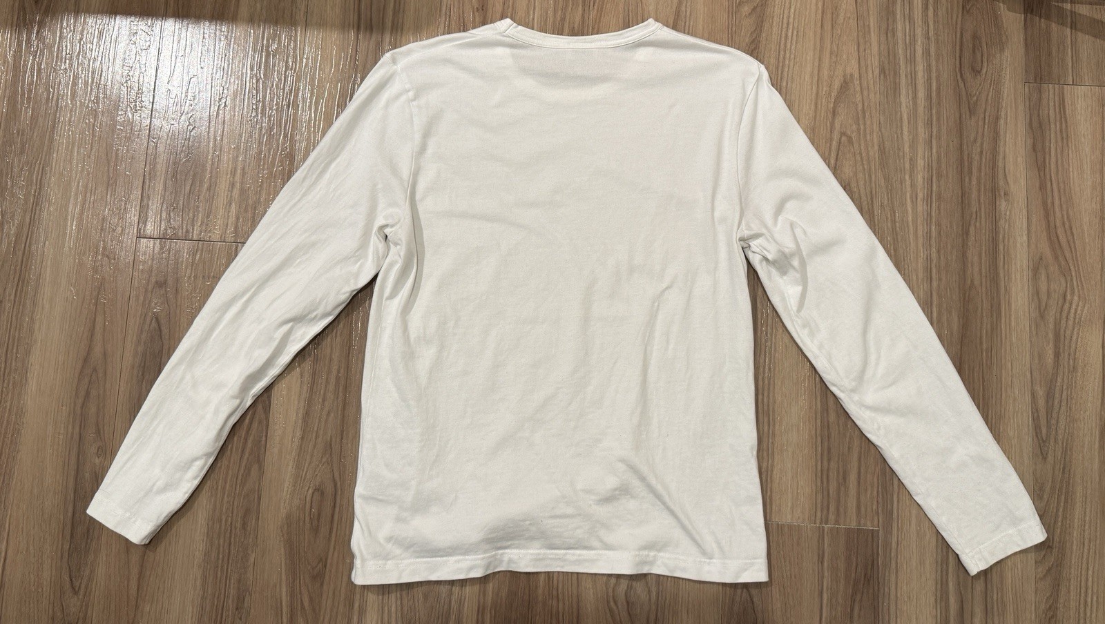 ASKET Long Sleeve T-Shirt Bundle (2 Shirts) – White & Black – Size Medium Short
