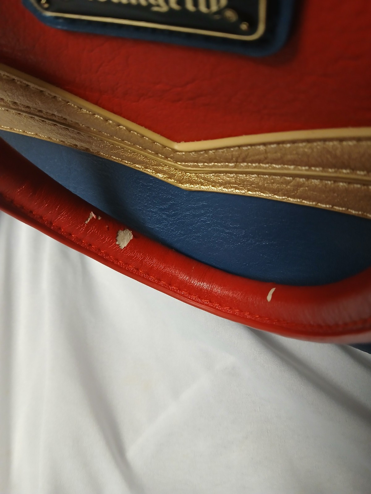 Loungefly Captain Marvel Crossbody Bag, Check Photos & Description