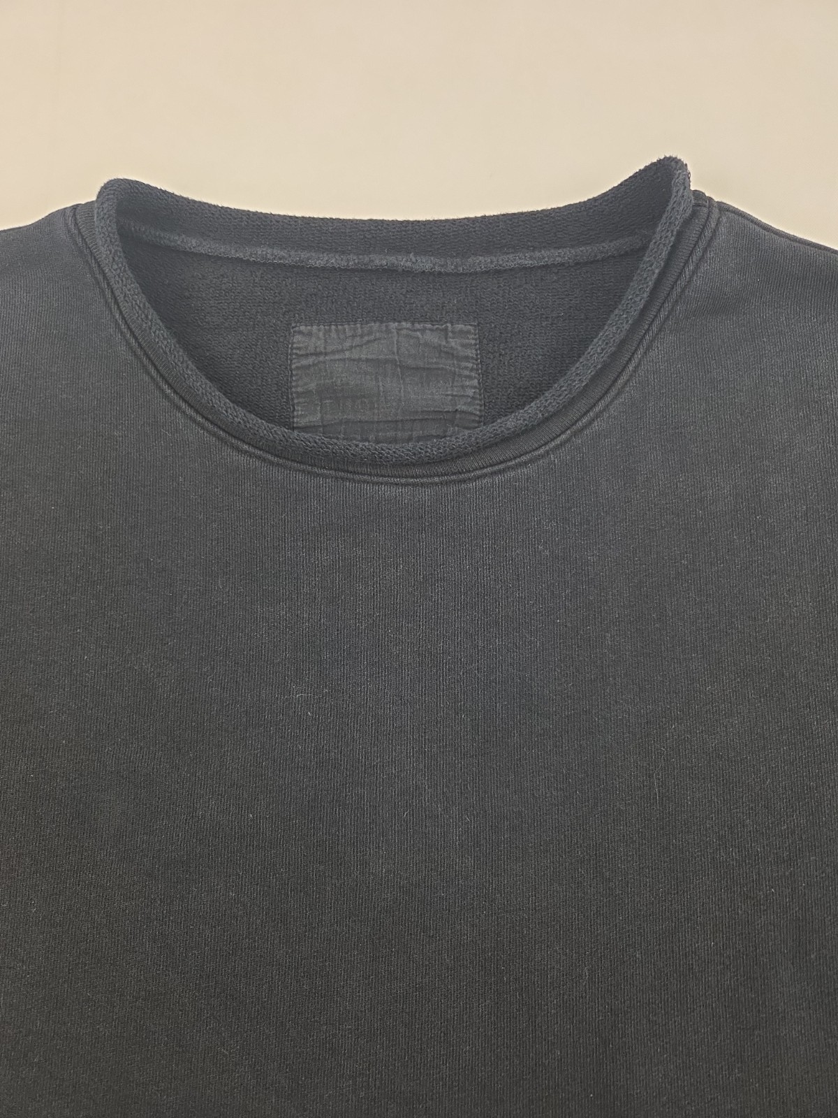Frank & Eileen Sweatshirt XL Black Effie Capalet Raw-Edge Wide Crewneck