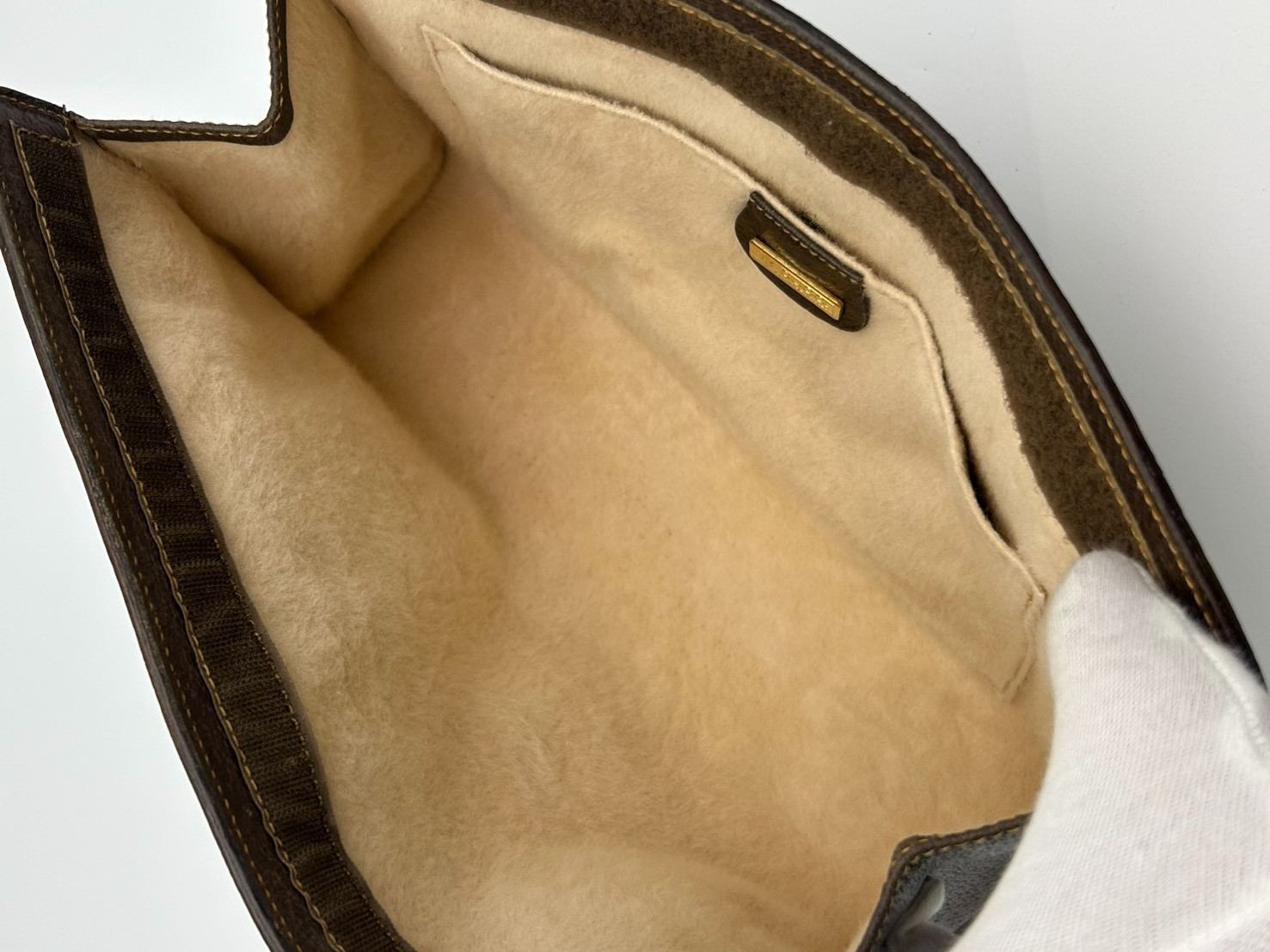 Gucci Clutch Bag GG Supreme Pouch Brown PVC Leather Vintage Authentic