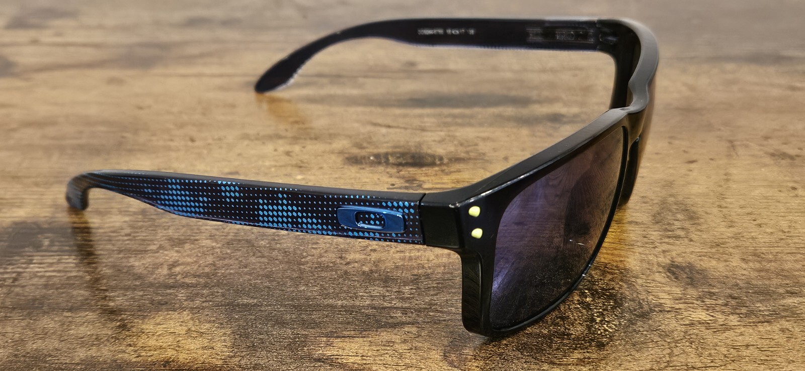 Oakley High Resolution Holbrook Prizm Jade Sunglasses 09244-5755