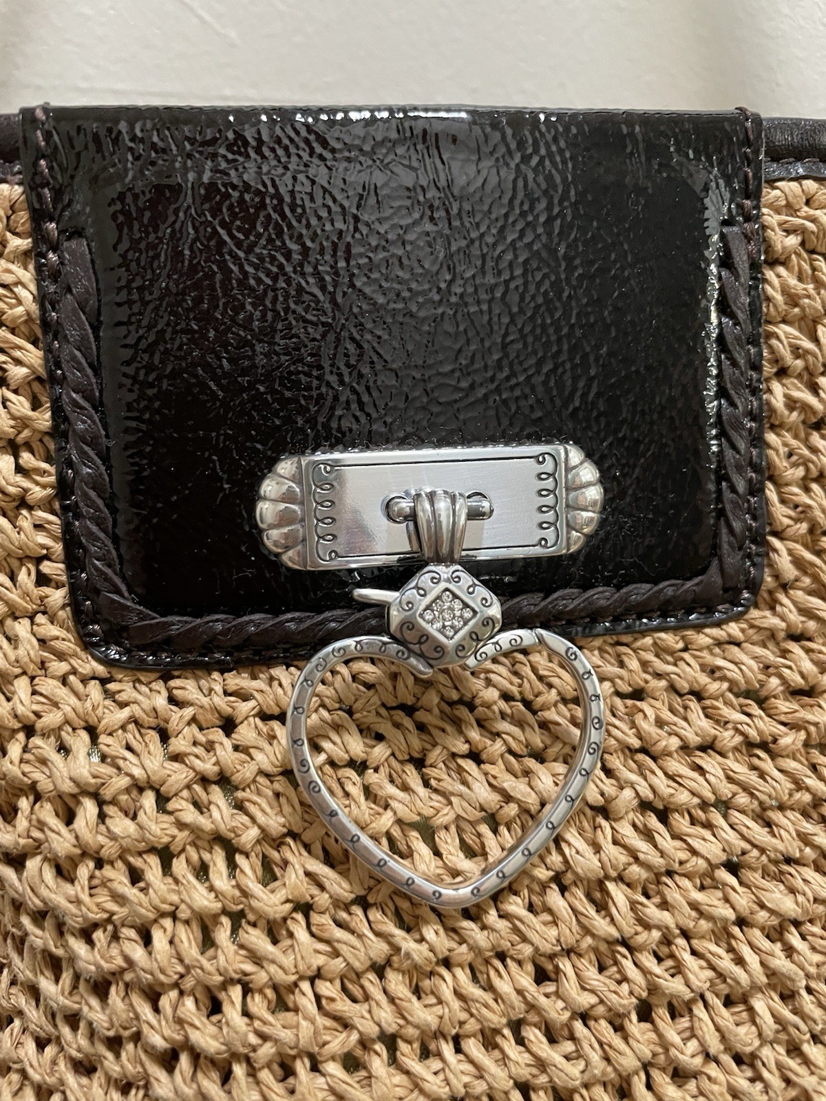 Brighton Tan/Black Woven Straw Look Shoulder Bag Turn Lock Braided Heart Charm