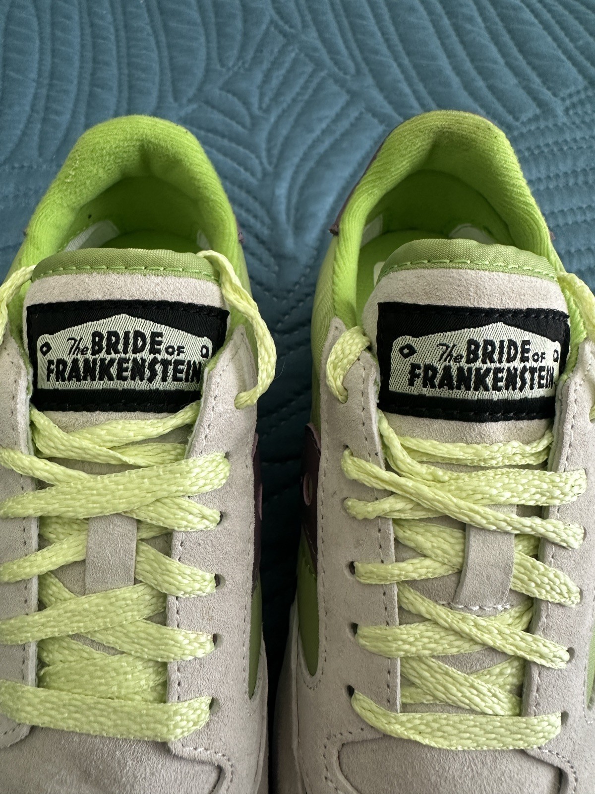 Saucony Super7 Universal Monsters Bride of Frankenstein Sneaker Shoe 4.5 US