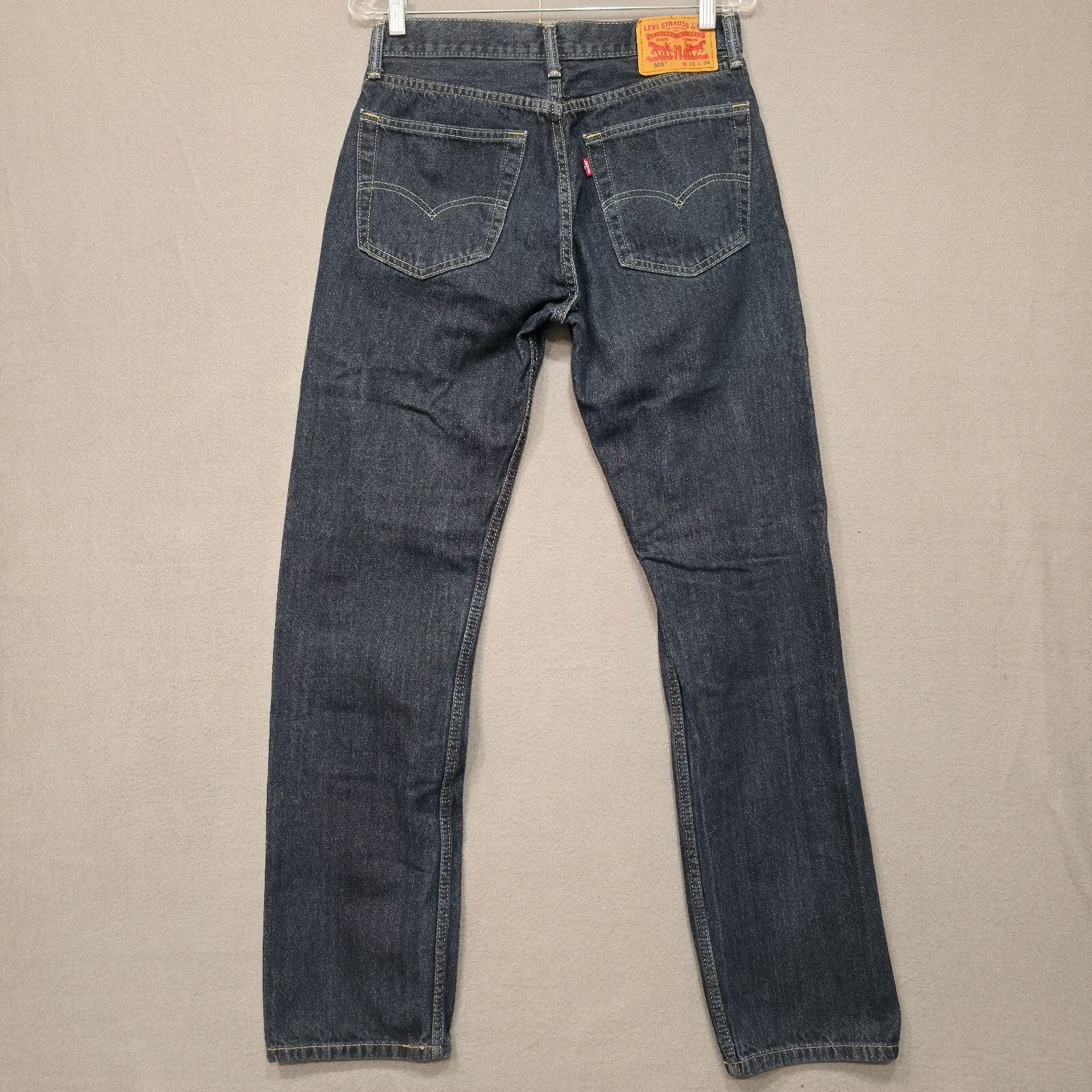 Levi’s 505 Men’s Denim Blue Jeans Straight Leg Size 31X34 Actual 30X32