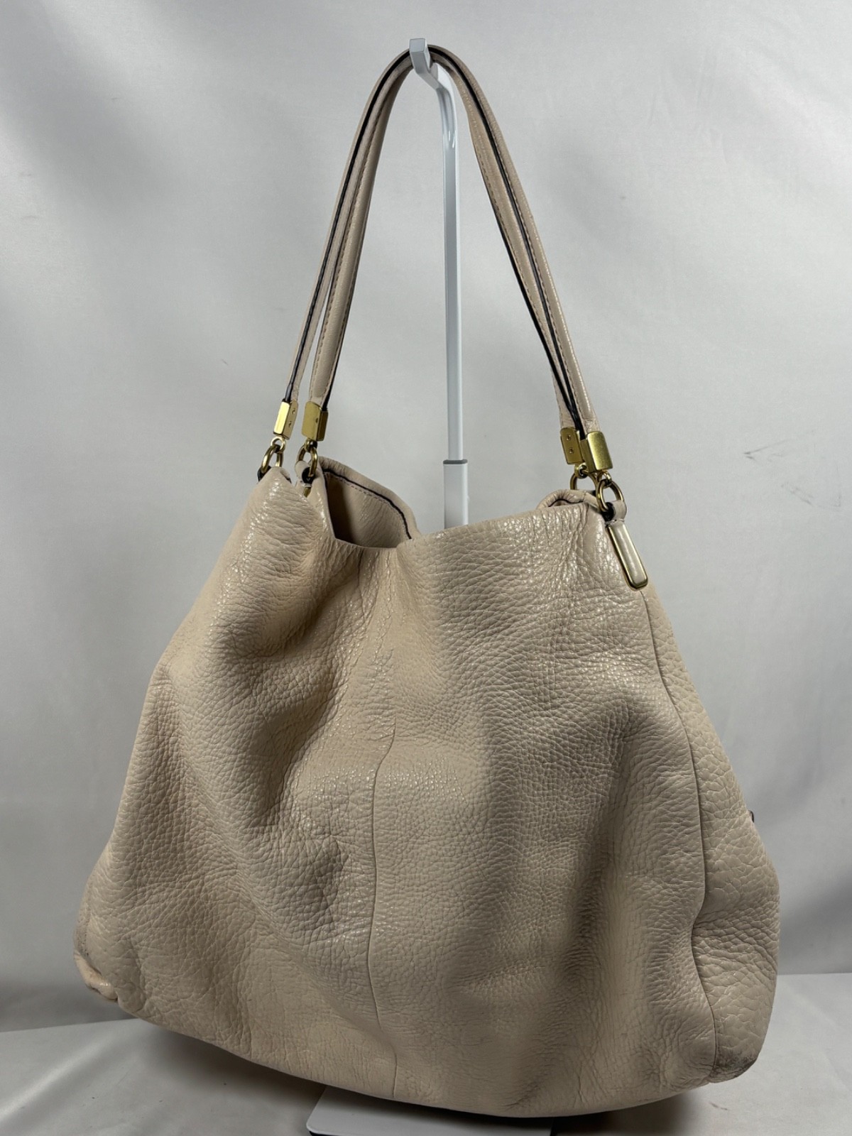 COACH Madison Phoebe 24621 Taupe Pebbled Leather Shoulder Bag